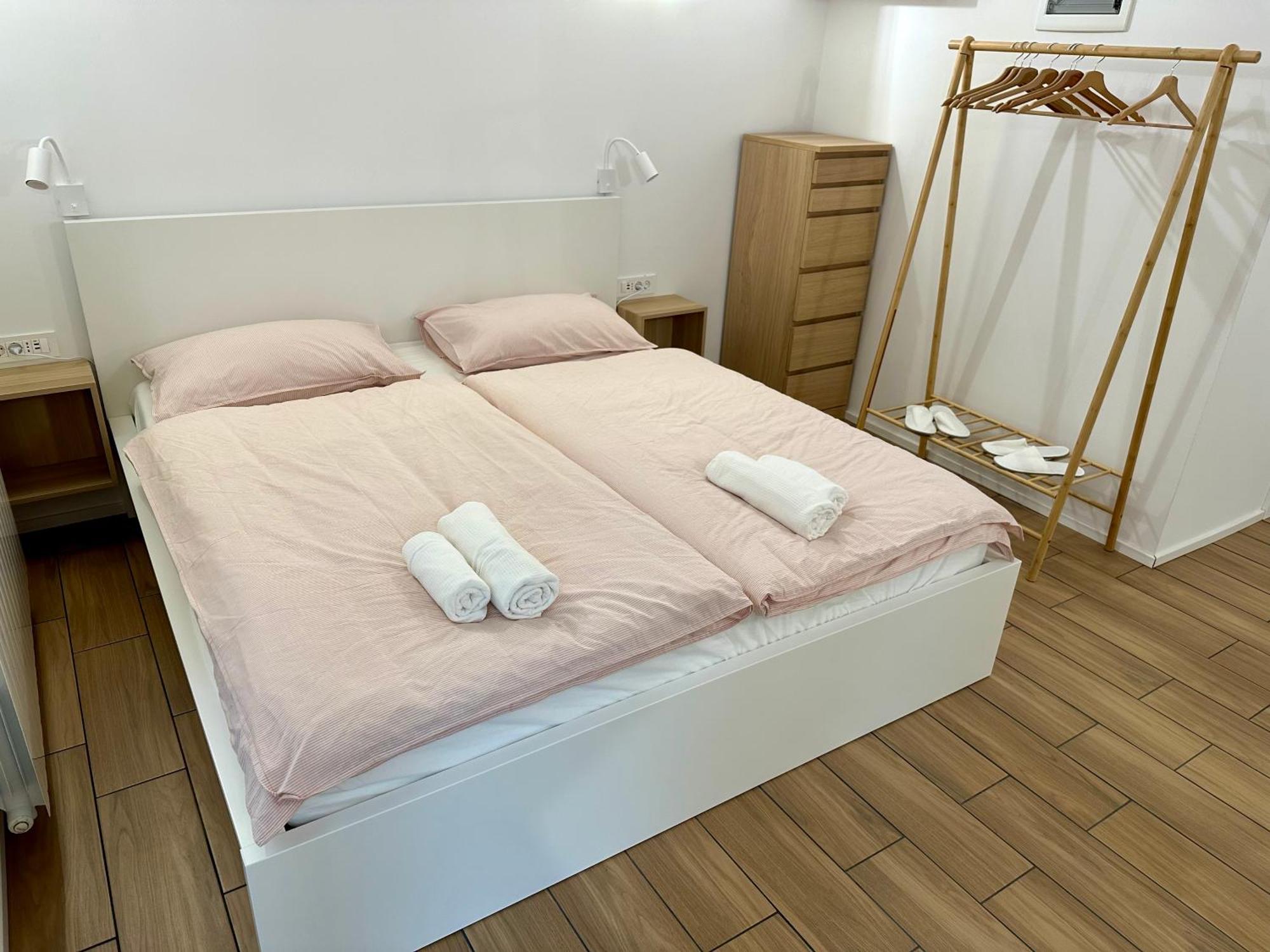 בובק Alpine Echo Apartments מראה חיצוני תמונה