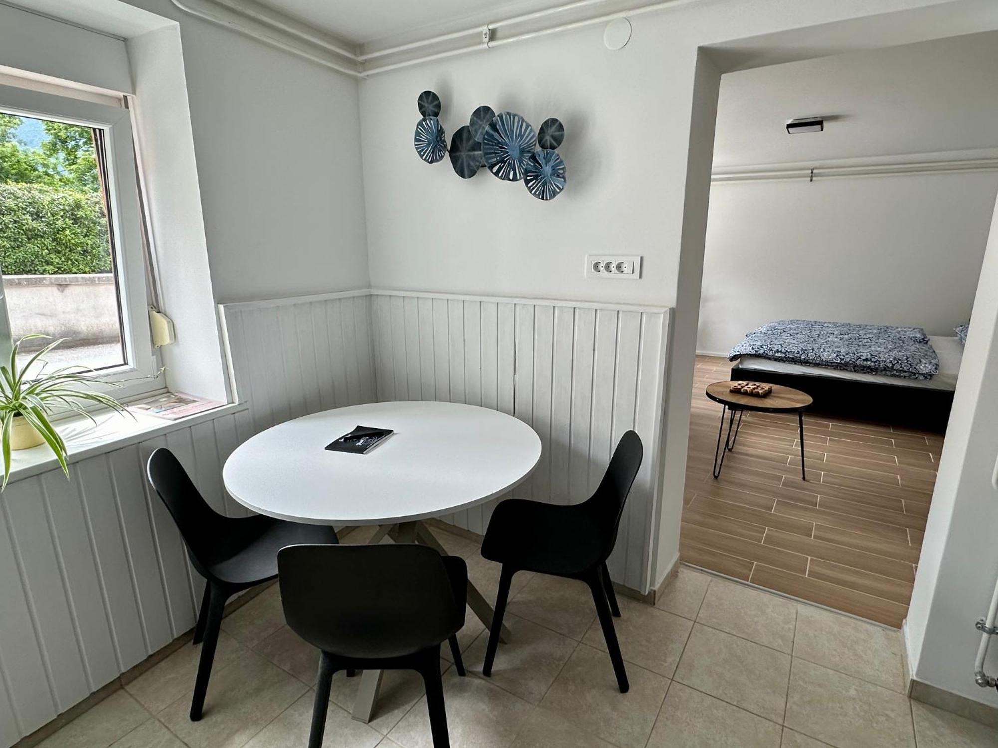 בובק Alpine Echo Apartments חדר תמונה